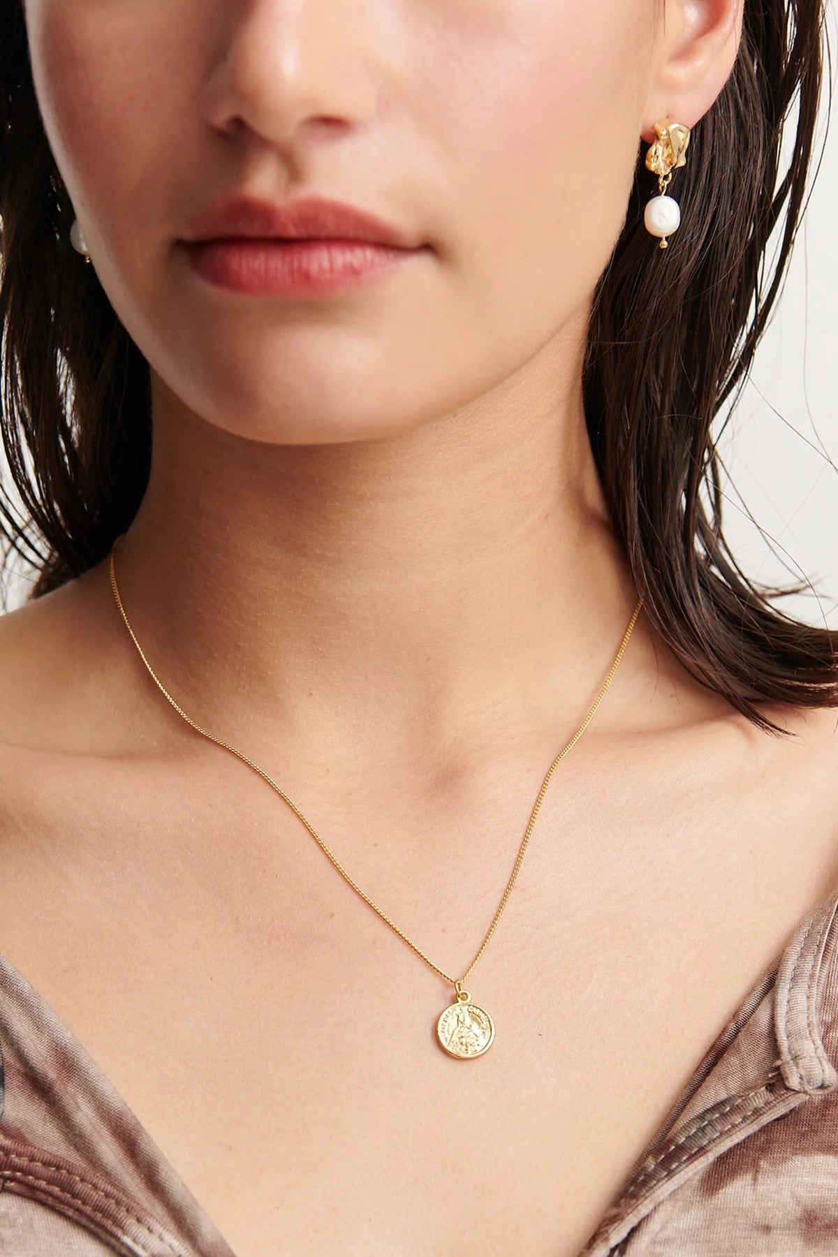 Mina Pearl Earrings-ROVOLE