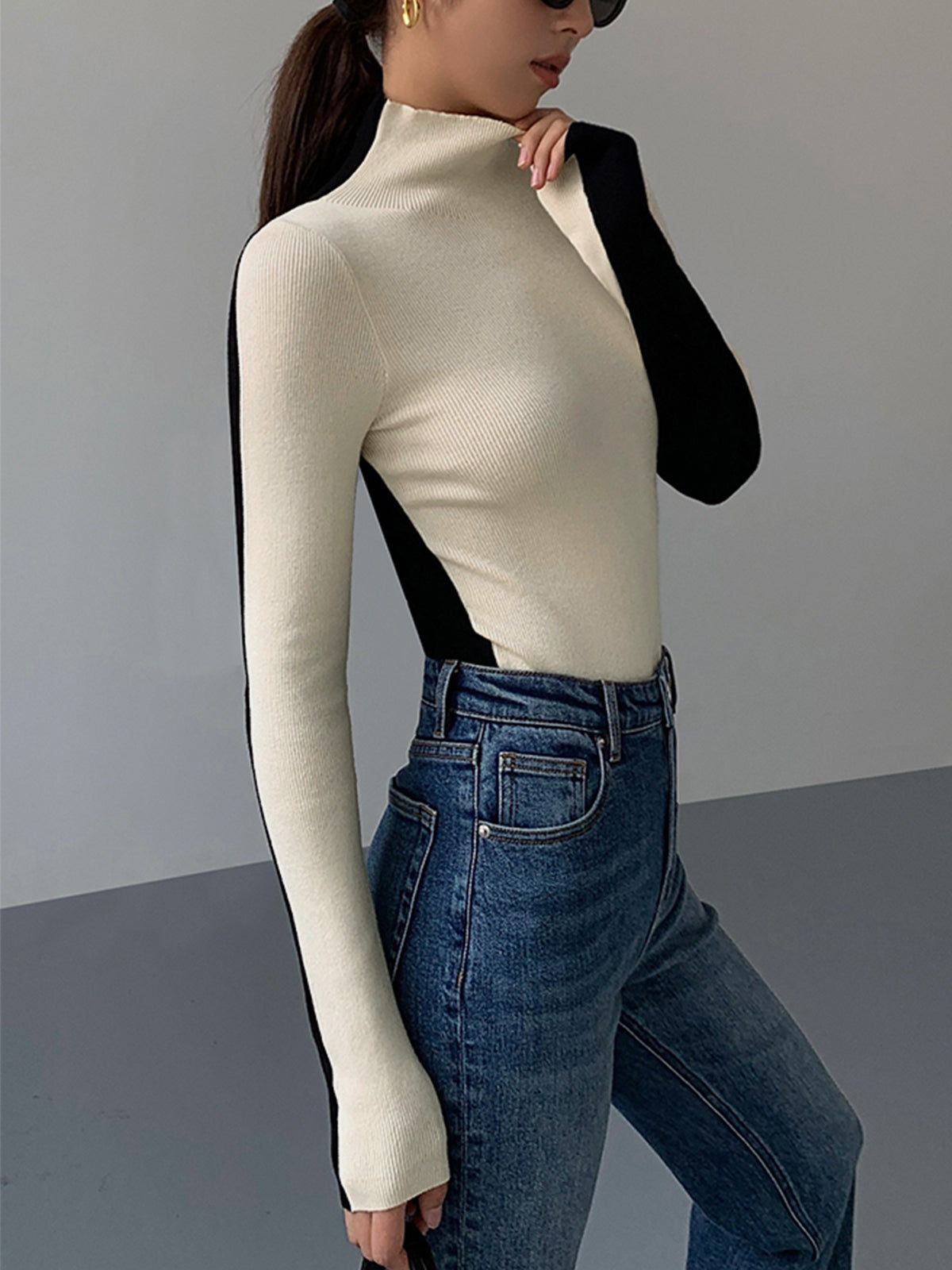 Two Tone Double Sided Long Sleeve Knit Top-Massicos