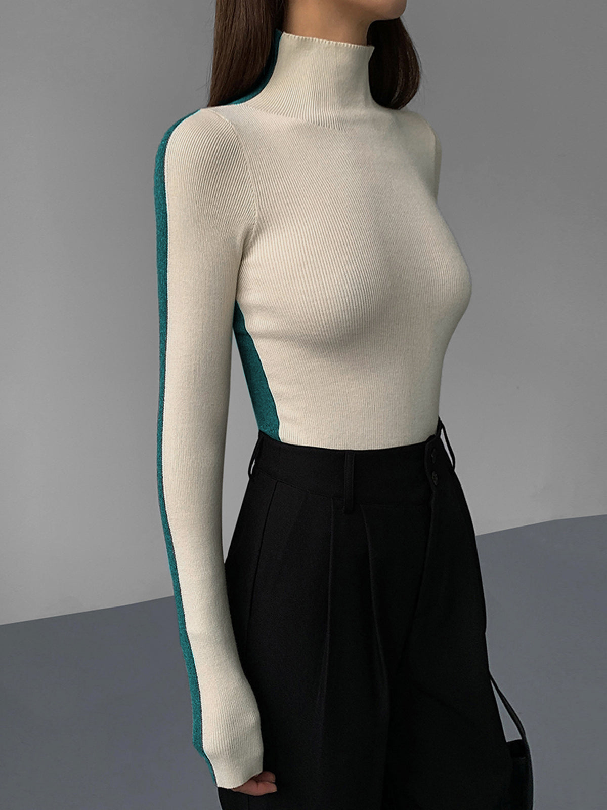 Two Tone Double Sided Long Sleeve Knit Top-Massicos