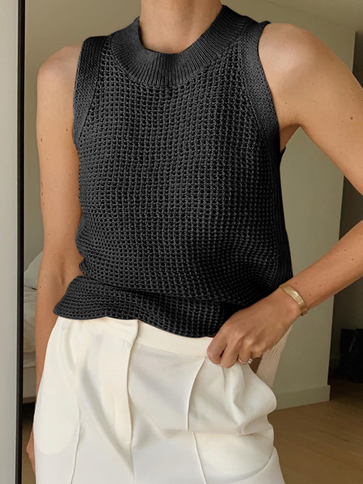 Knit Hollow Solid Tank Top-Massicos