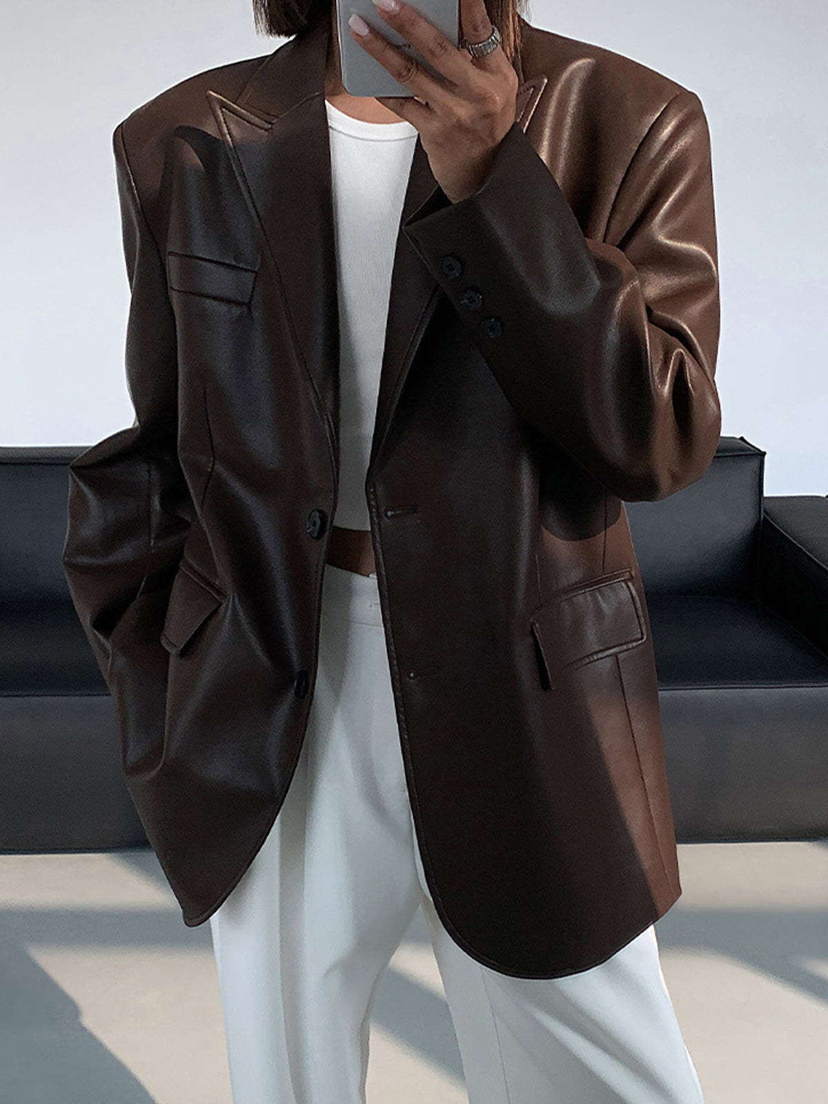 Lapel Pockets Leather Blazer-Massicos