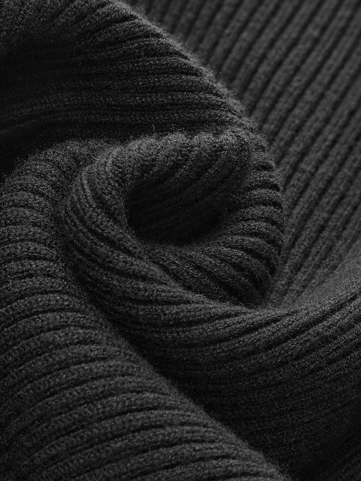 Minimalist Turtleneck Slim Knit Top-Massicos
