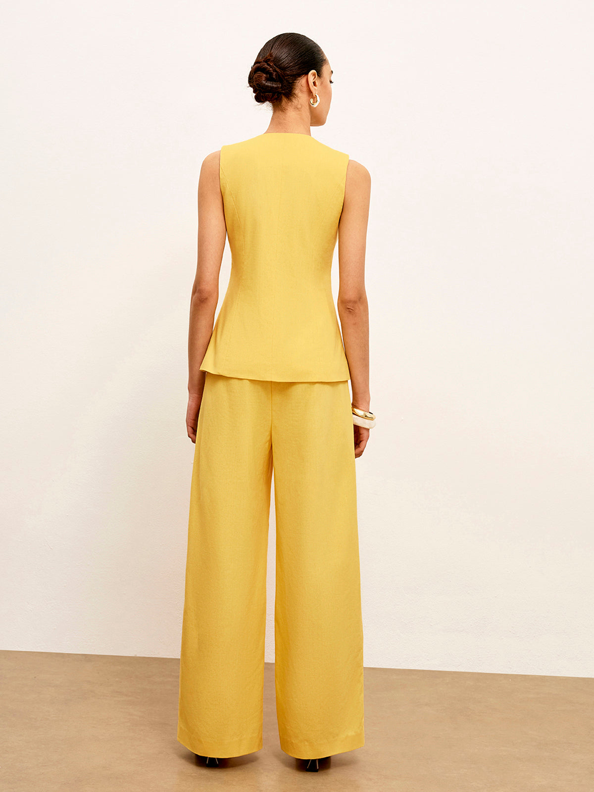 Linen & Cotton Asymmetrical Button Sleeveless Vest-Mesadic