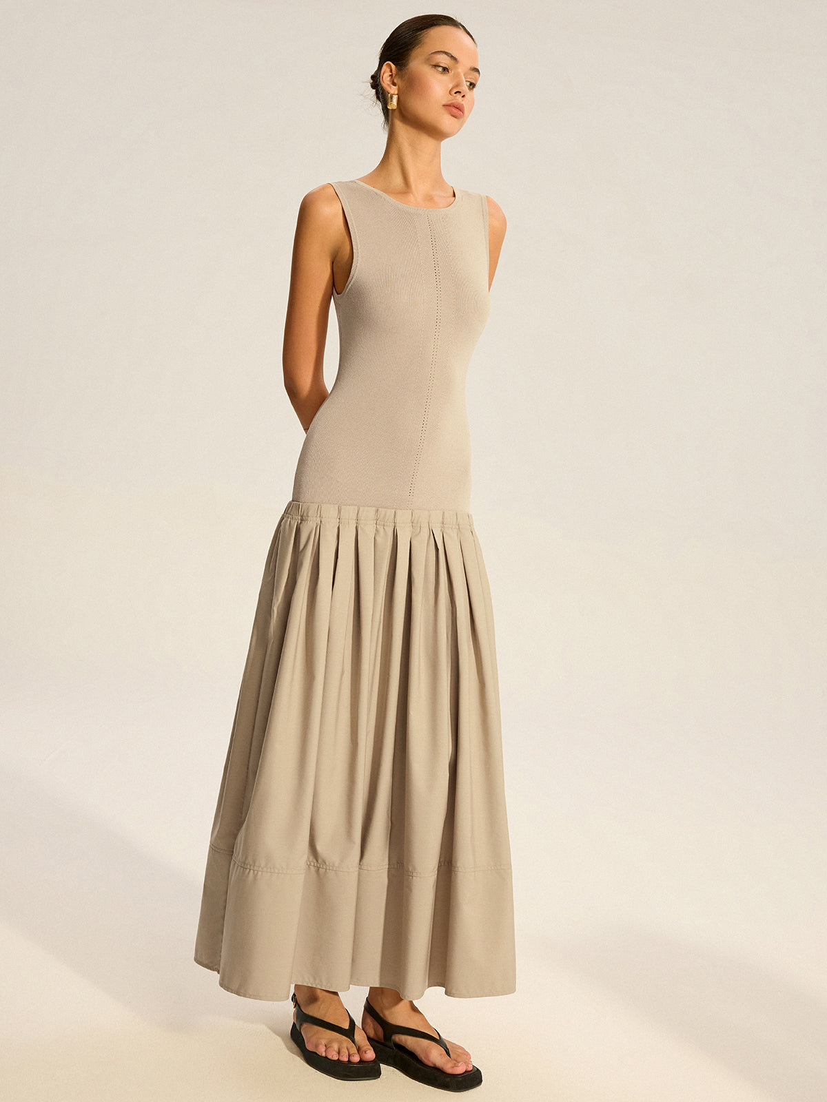 Sleeveless Knit-Top Pleated Midi Dress-Mesadic