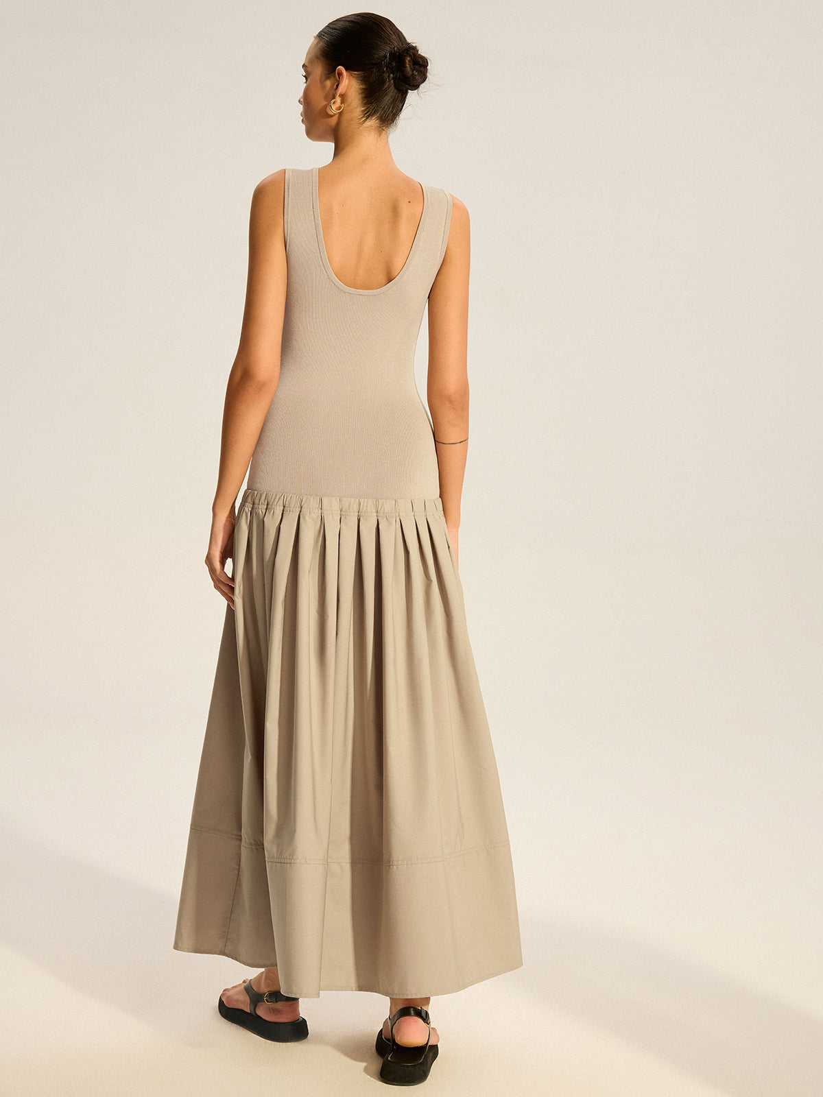 Sleeveless Knit-Top Pleated Midi Dress-Mesadic