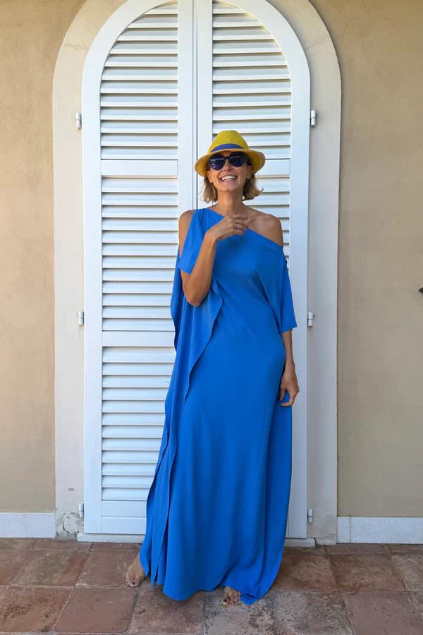 Flowing Asymmetric Caftan With Belt-ROVOLE