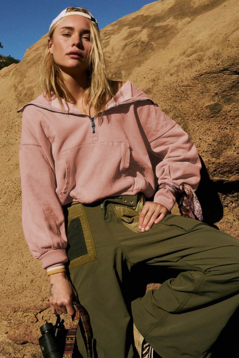 Fern Pocketed Hoodie Lightweight Jacket - Crepe-ROVOLE