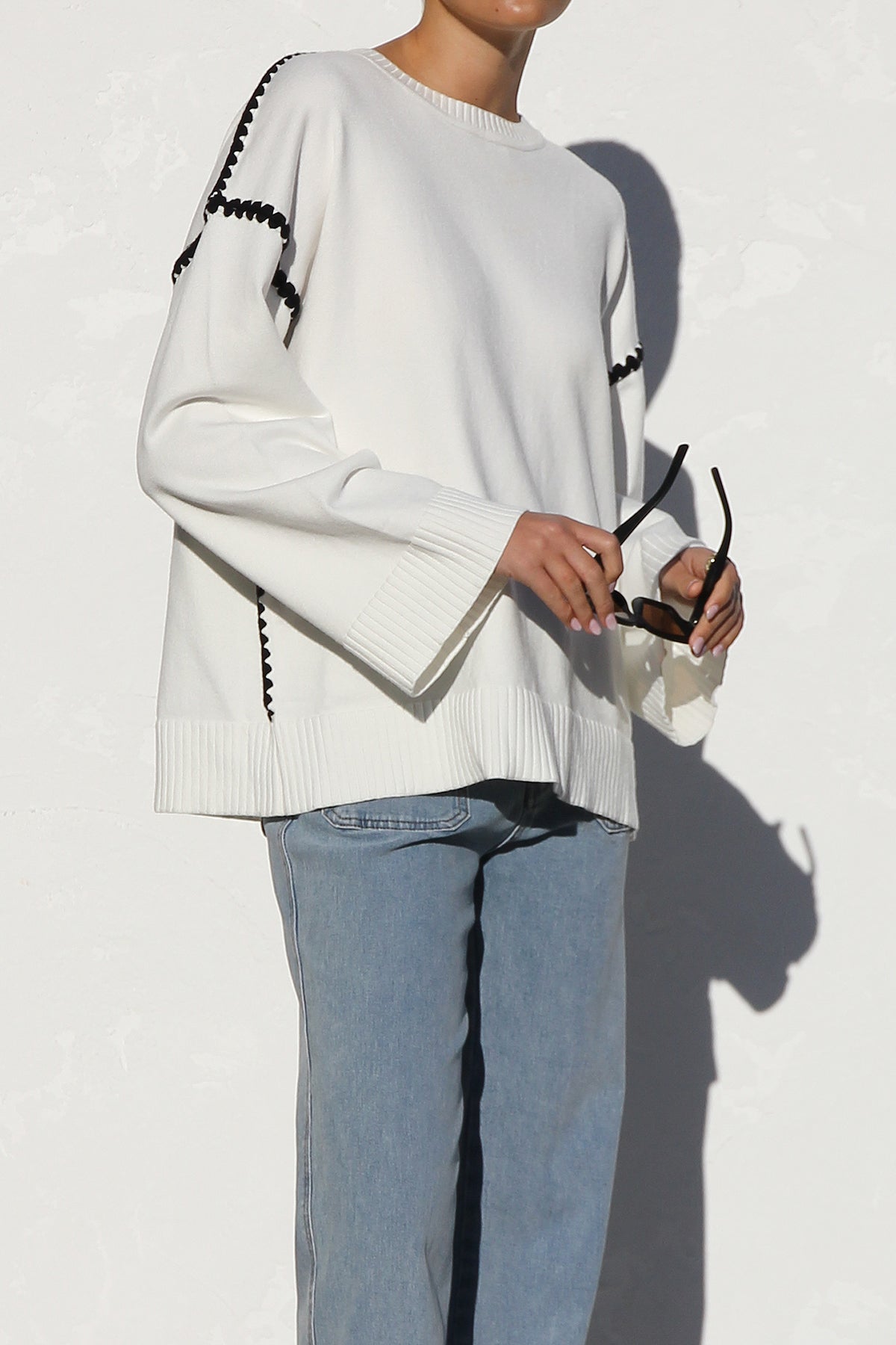 Daia Knit Sweater-ROVOLE