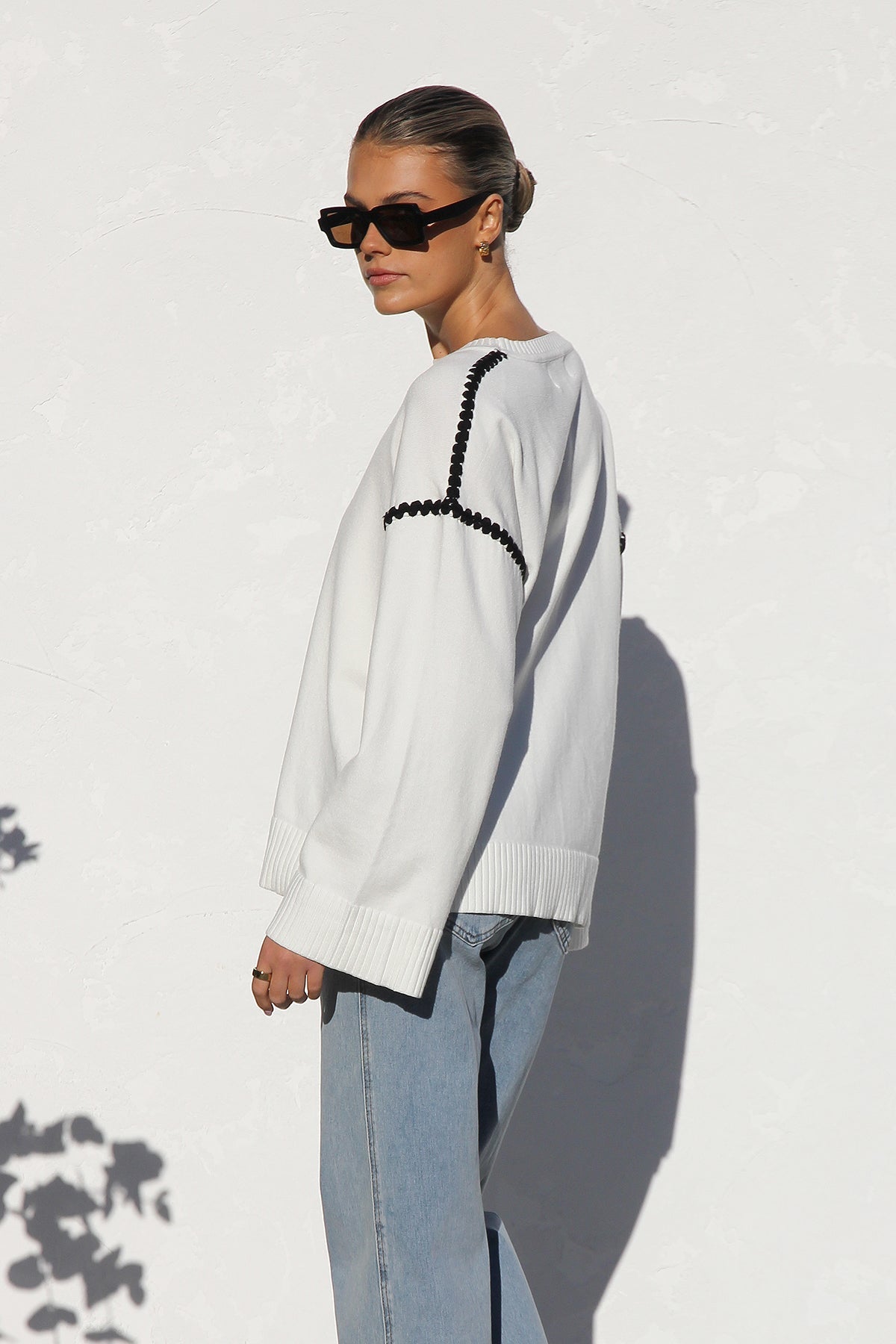 Daia Knit Sweater-ROVOLE