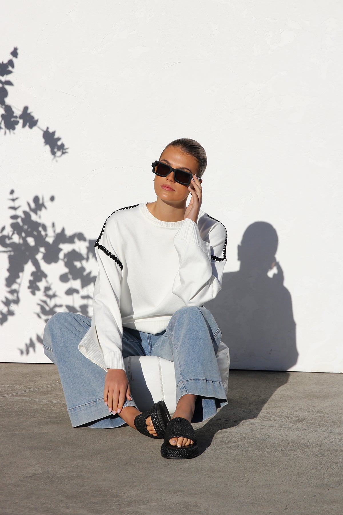 Daia Knit Sweater-ROVOLE