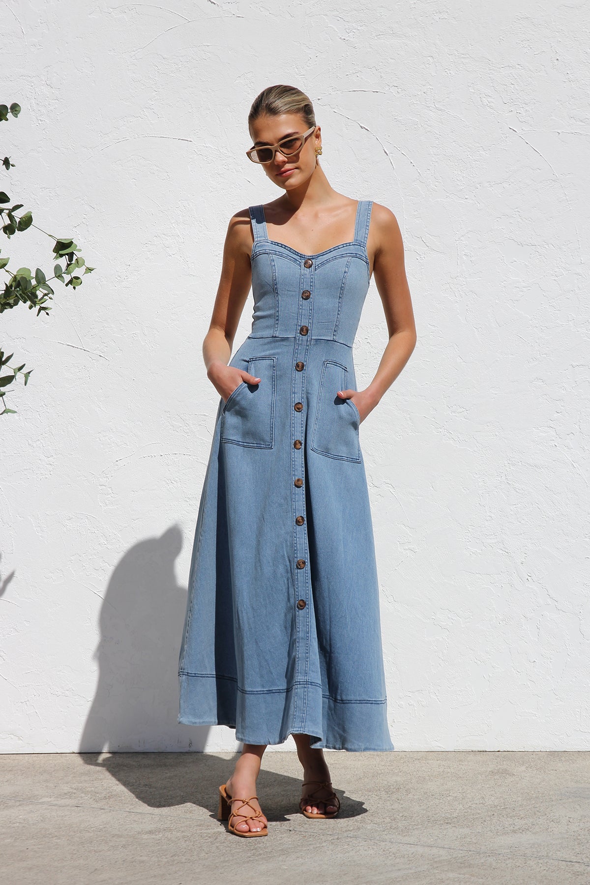 Danielle Dress BLUE DENIM-ROVOLE