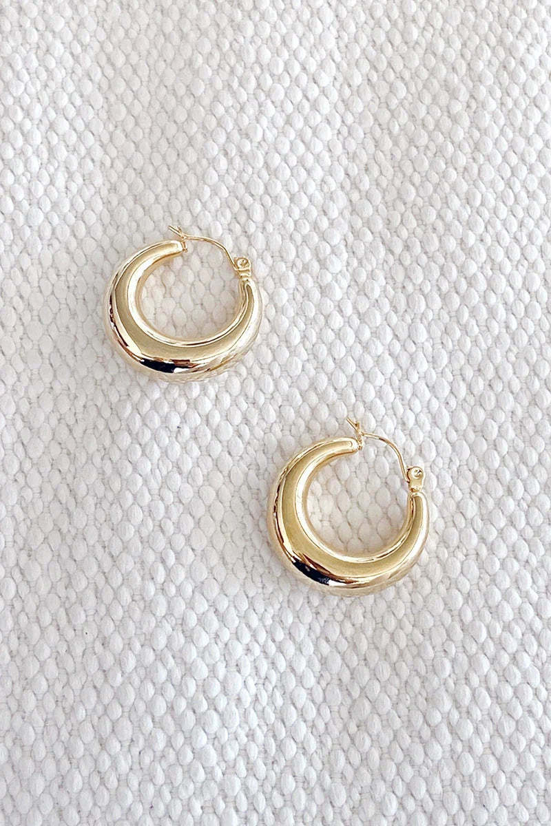 Essential Hoop Earrings - Gold-ROVOLE