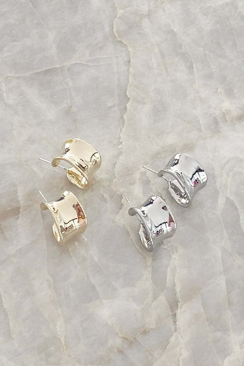 Erin Hoop Earrings - Gold-ROVOLE