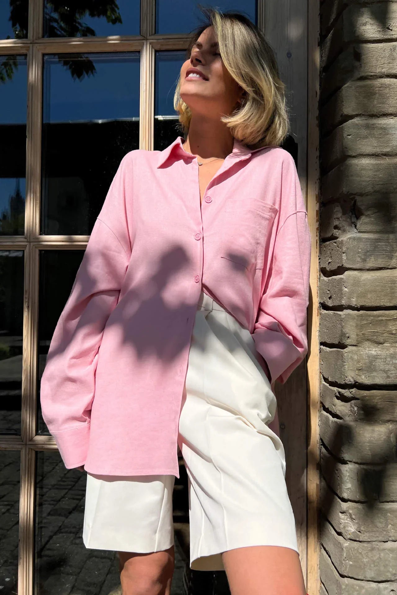 High Waist Pleated Bermuda Shorts-ROVOLE