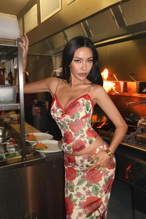 Pelagie Spaghetti Rose Skirt Set-ROVOLE