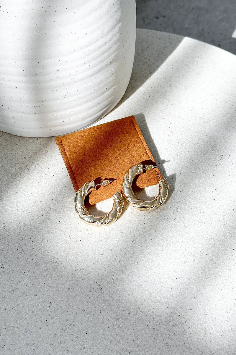 Amalie Hoop Earrings - Gold-ROVOLE