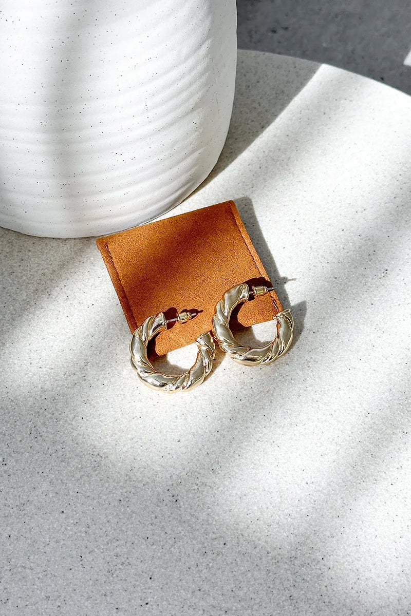 Amalie Hoop Earrings - Gold-ROVOLE