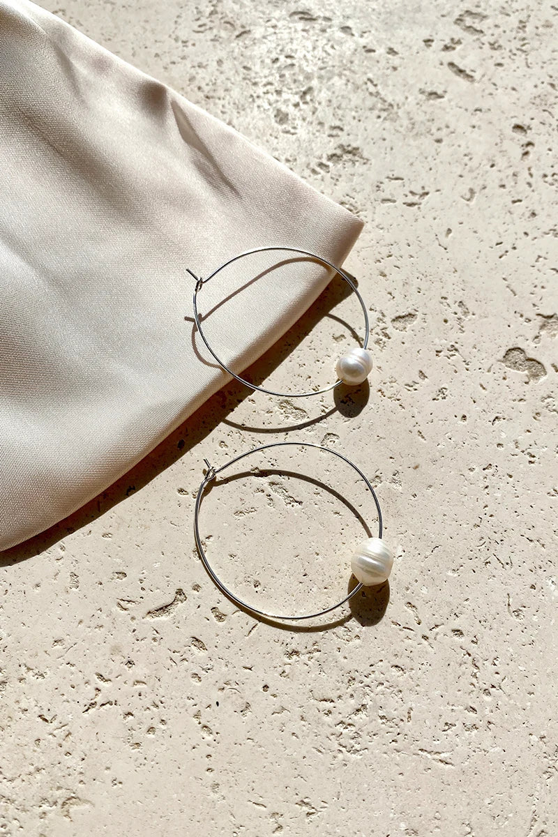 Simple Pearl Fine Wire Hoops - Cream/Silver-ROVOLE