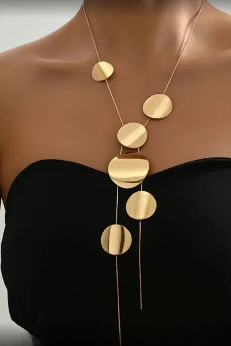 Noira Luxe Circle Drop Necklace-ROVOLE