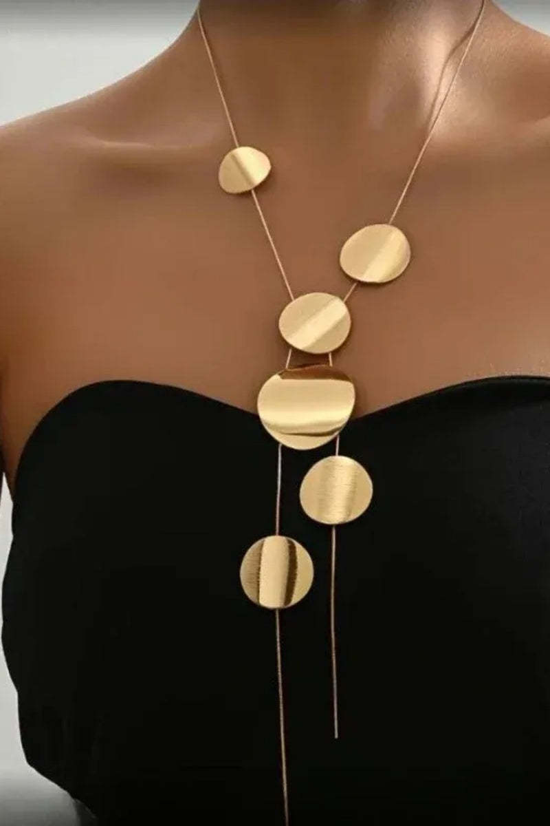 Noira Luxe Circle Drop Necklace-ROVOLE