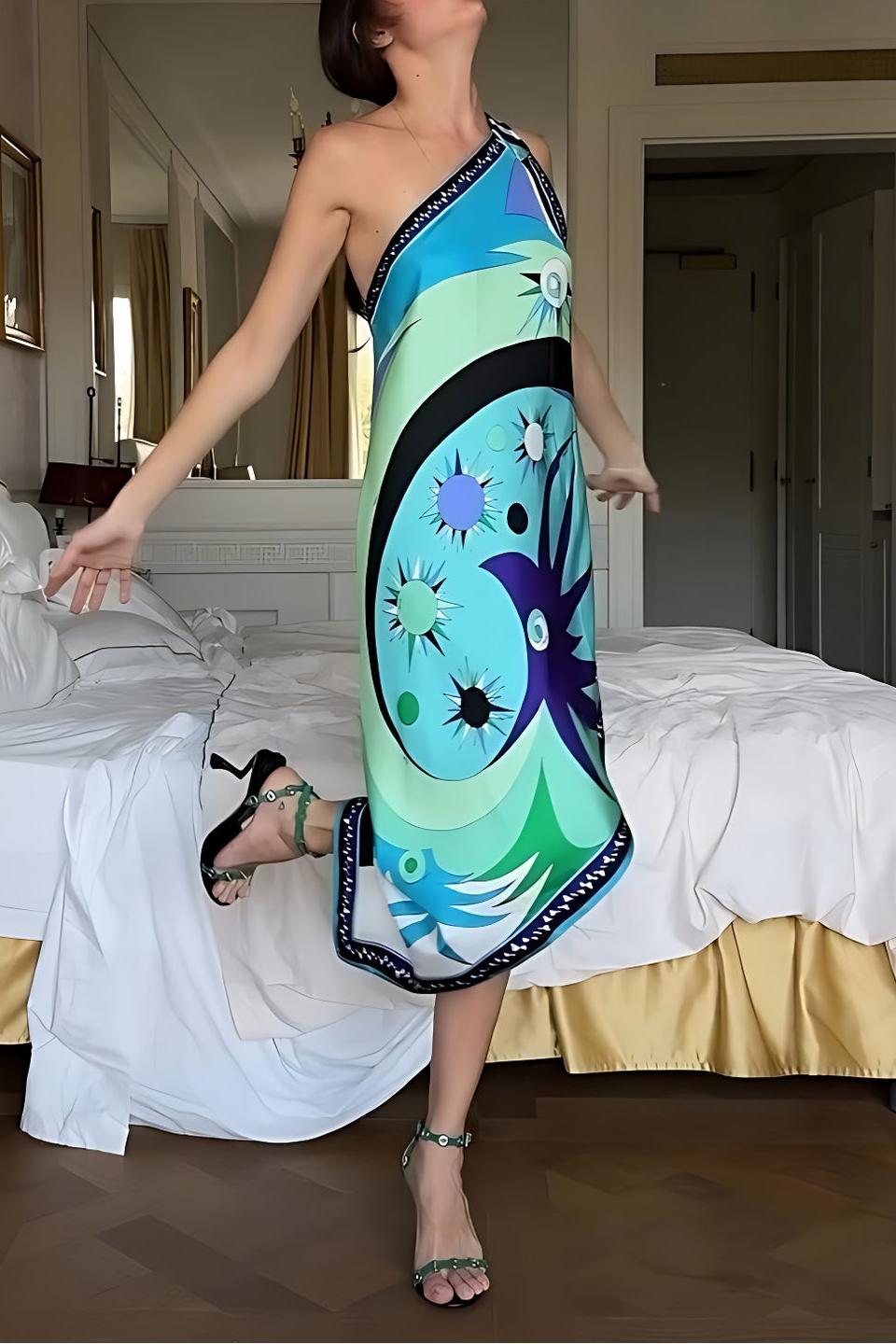 Stella Print Off-Shoulder Asymmetric Midi Dress-ROVOLE