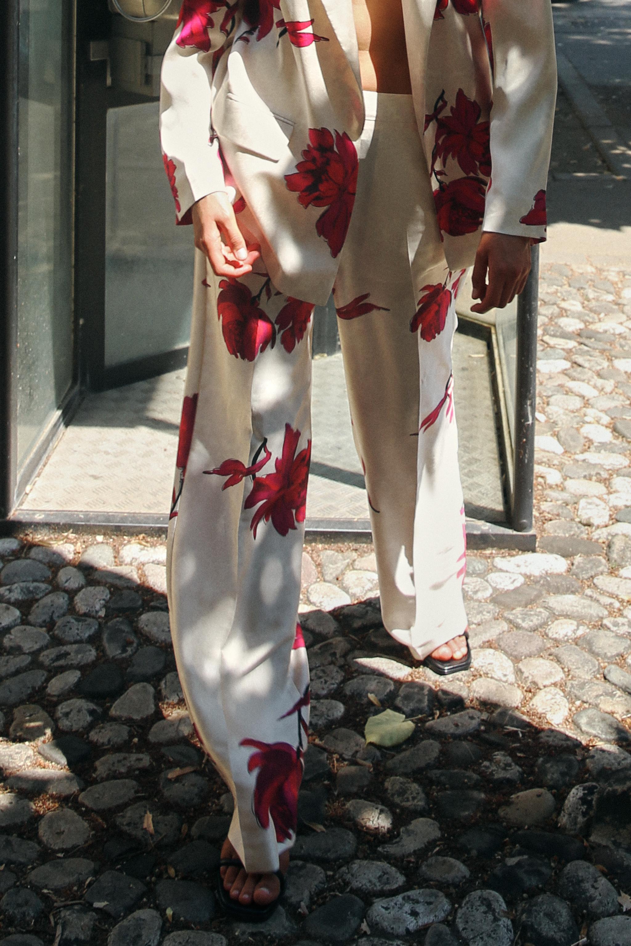 Nelly Printed Floral Blazer Set-ROVOLE