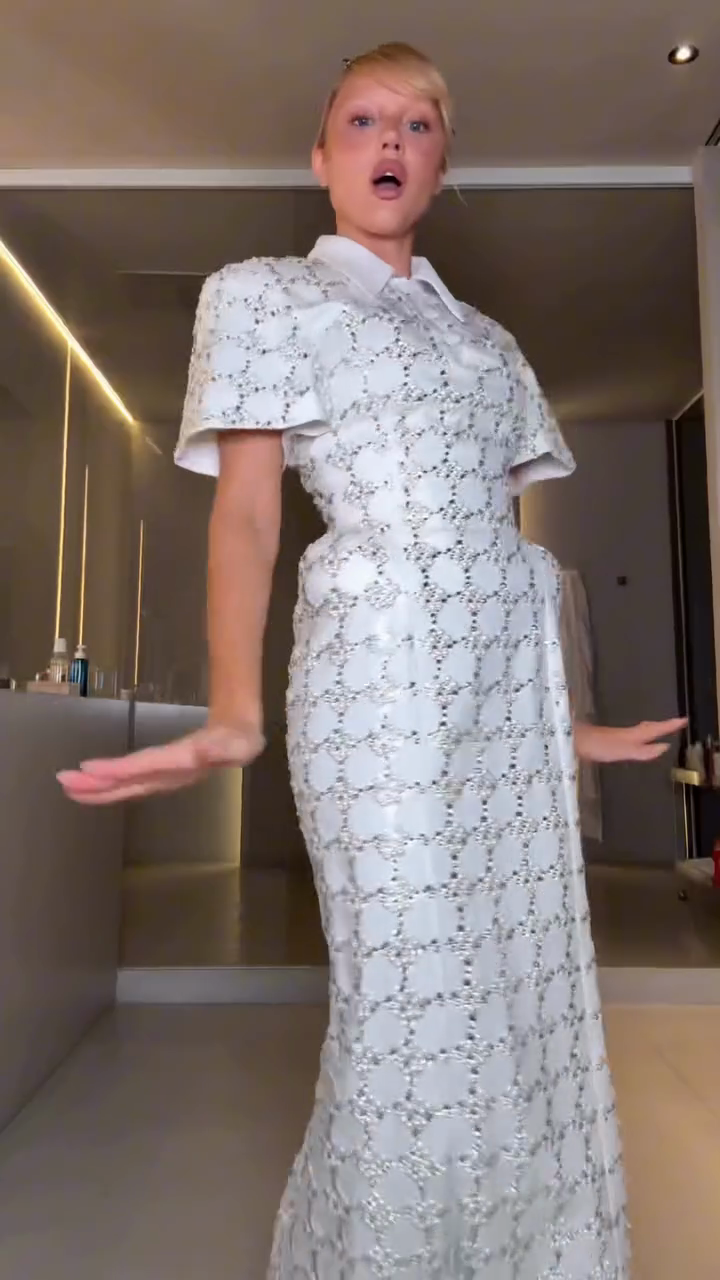 White Lace Midi Dress with Shirt Collar-ROVOLE