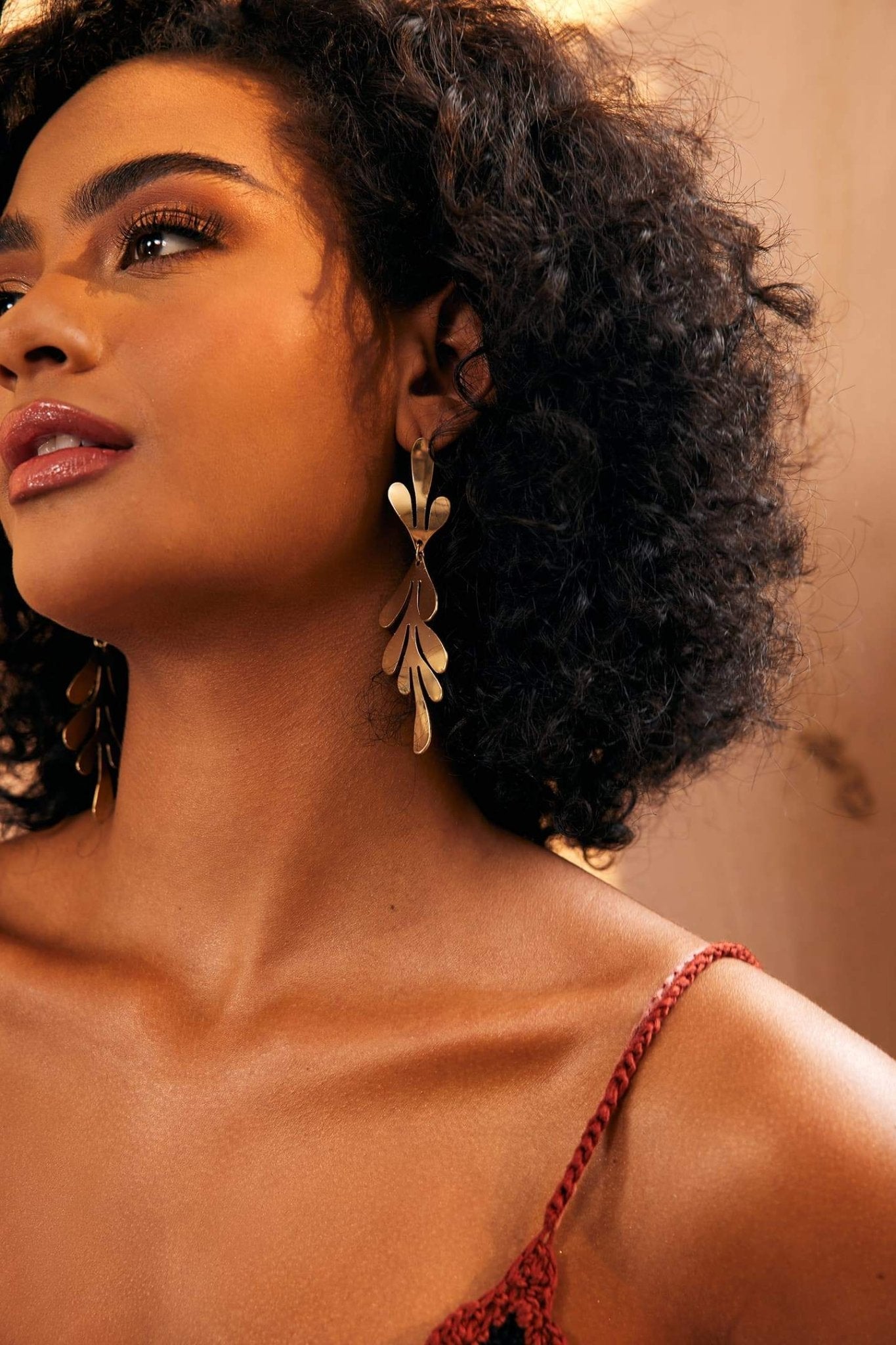 Brass Leaf Dangle Earrings-ROVOLE