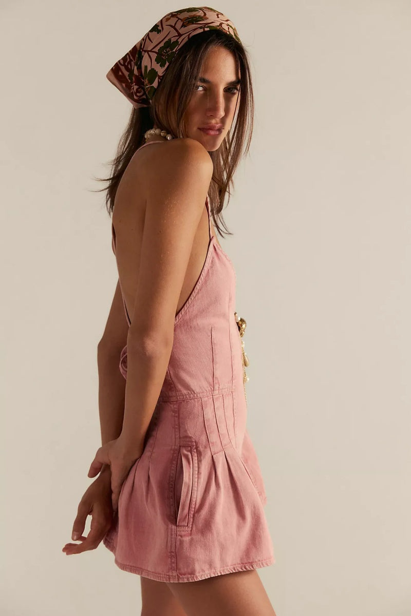 Sara V-neck Ruffle Hem Knit Mini Dress-ROVOLE