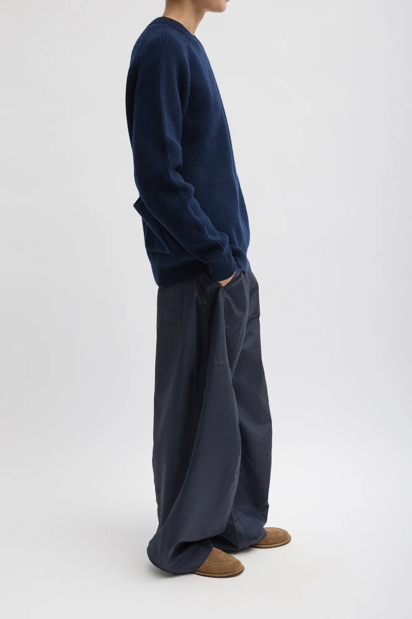 Loose Winslow Nylon Pants-ROVOLE