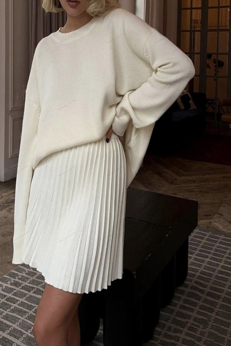 Solid Color Pullover Round Neck Sweater & Pleated Skirt Set-ROVOLE