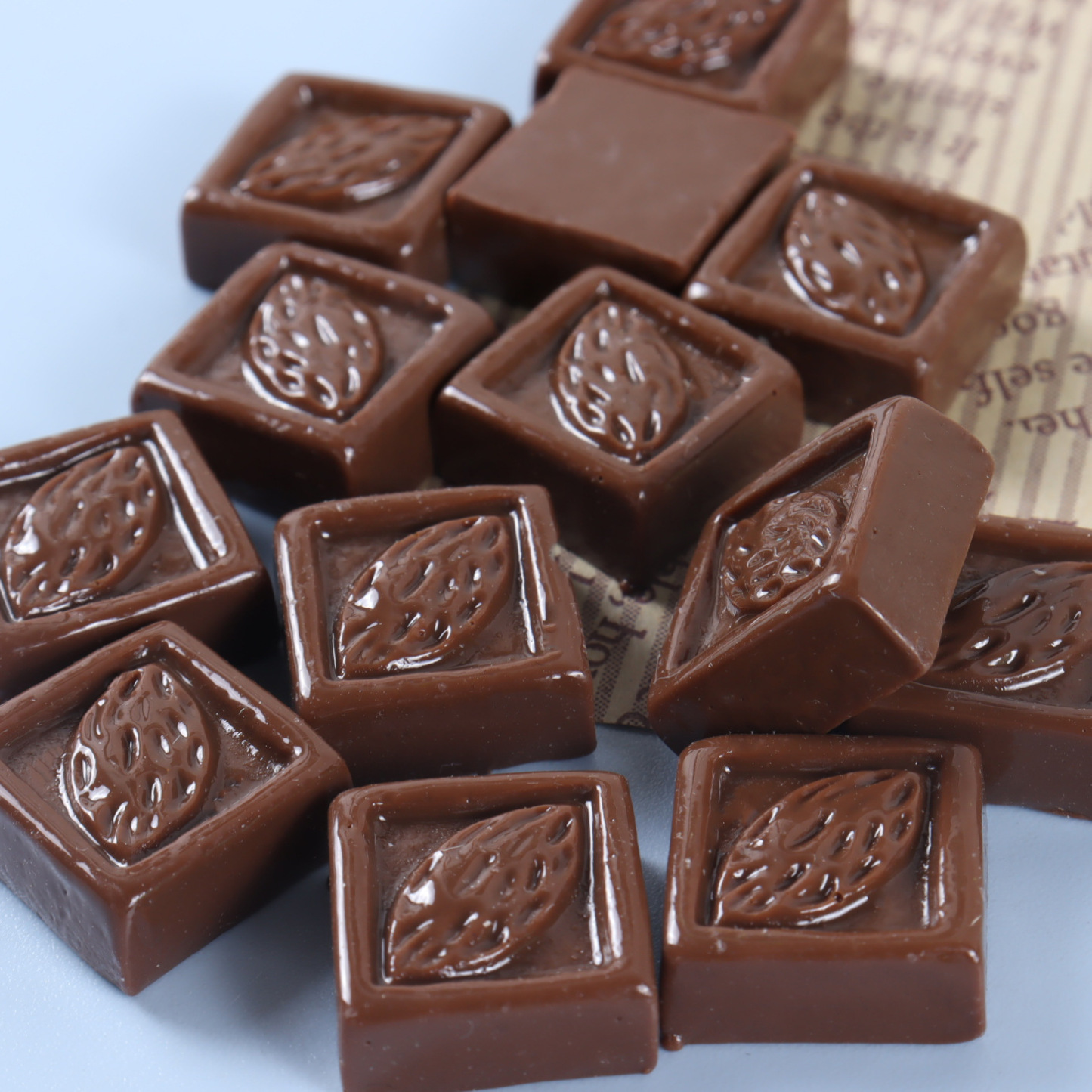 Mini Resin Chocolate Figurines Small Realistic Dessert Accessories for DIY Sweet House - 