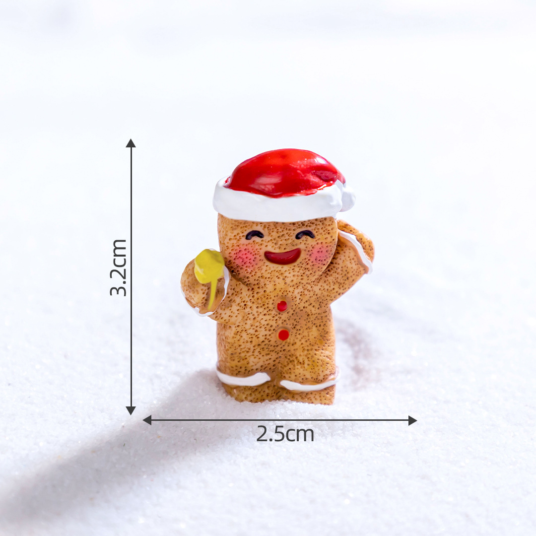 Small GingerMan Figurine Set Mini Christmas Accessories Collection for DIY Decorations & Desktop Display - 
