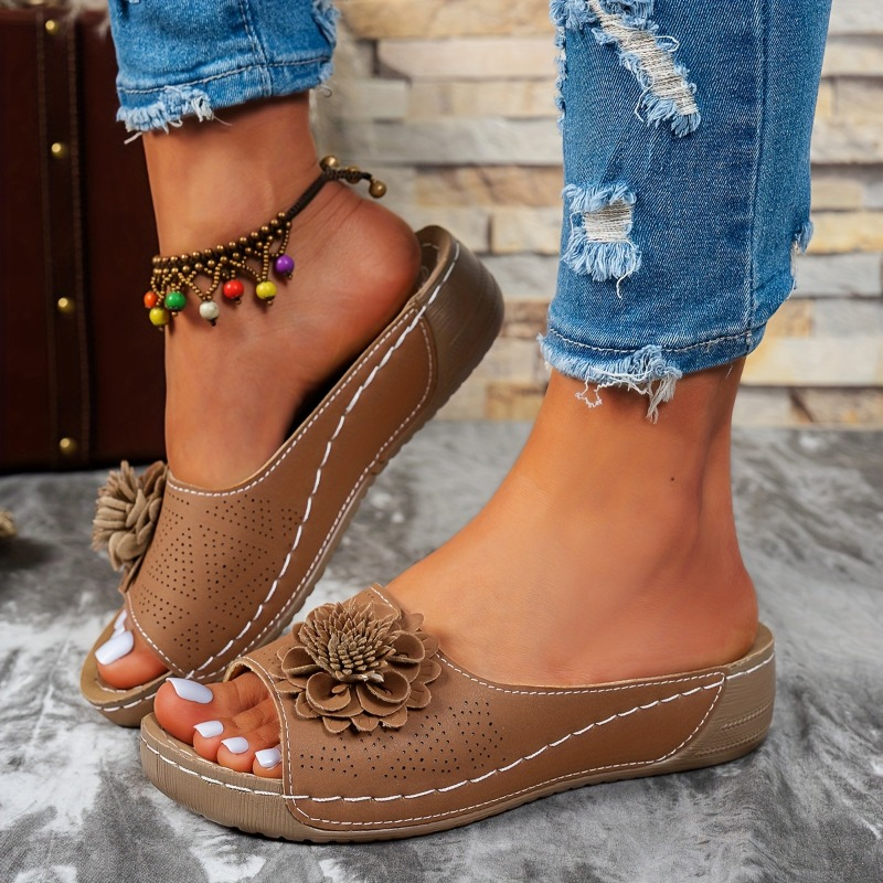 Elegant Floral Sandals with Soft Arch Support