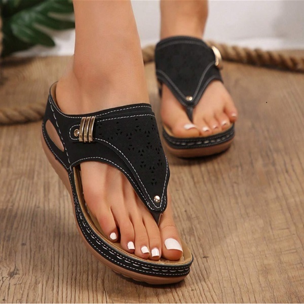 🔥Summer Sizzler Sale 50%✨⛱️Breathable mesh sports sandals with non-slip sole