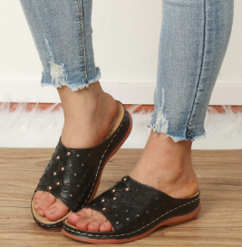 Women's Soft Comfort Sandals with Arch Support for Walking