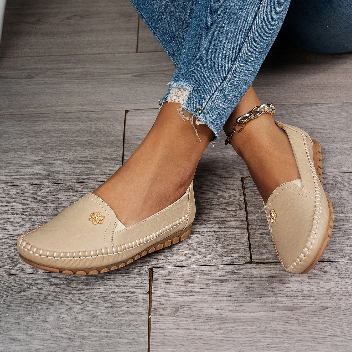 🔥Best Seller-Last Day Sale 60% OFF🔥 Orthopedic leather shoes, Lightweight, Anti-Slip, Breathable for Women