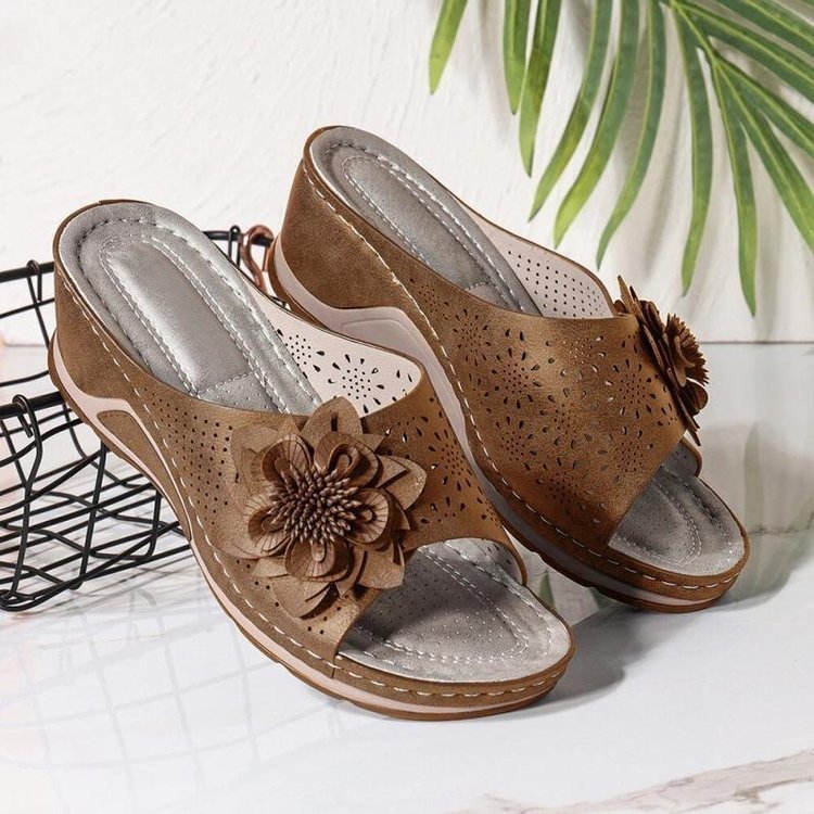 OCW Women’s 3D Flower Arch Support Sandals