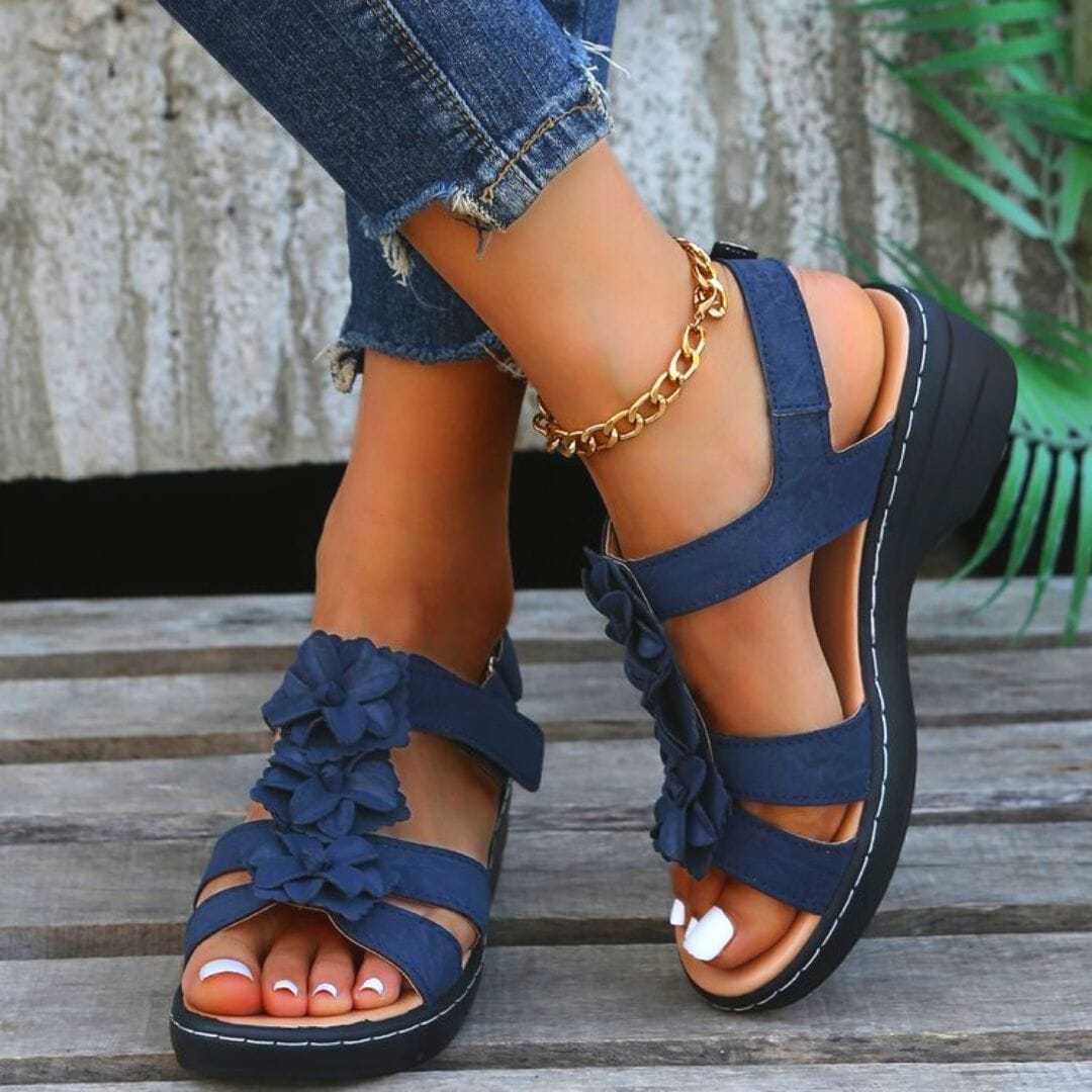 Women's Leather Arch Support Sandals for All-Day Comfort