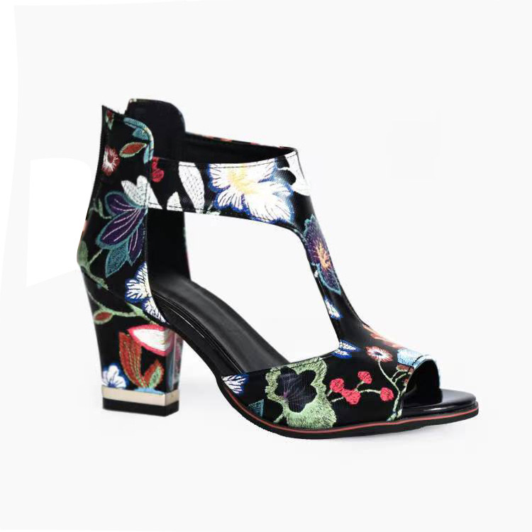 𝑶𝒓𝒕𝒉𝒐𝒑𝒂𝒆𝒅𝒊𝒄 𝑯𝒆𝒆𝒍 𝑺𝒂𝒏𝒅𝒂𝒍𝒔
