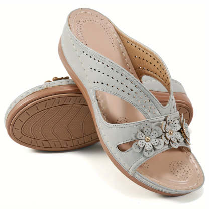 Women Wedge Heel Thick Soled Hollow Rivet Flower Slippers