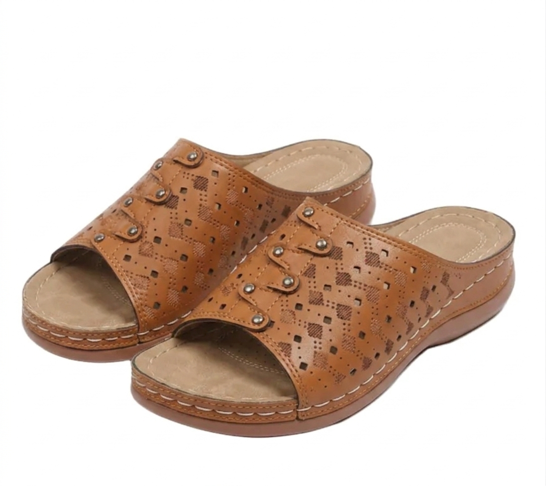 Women's Soft Comfort Sandals with Arch Support for Walking