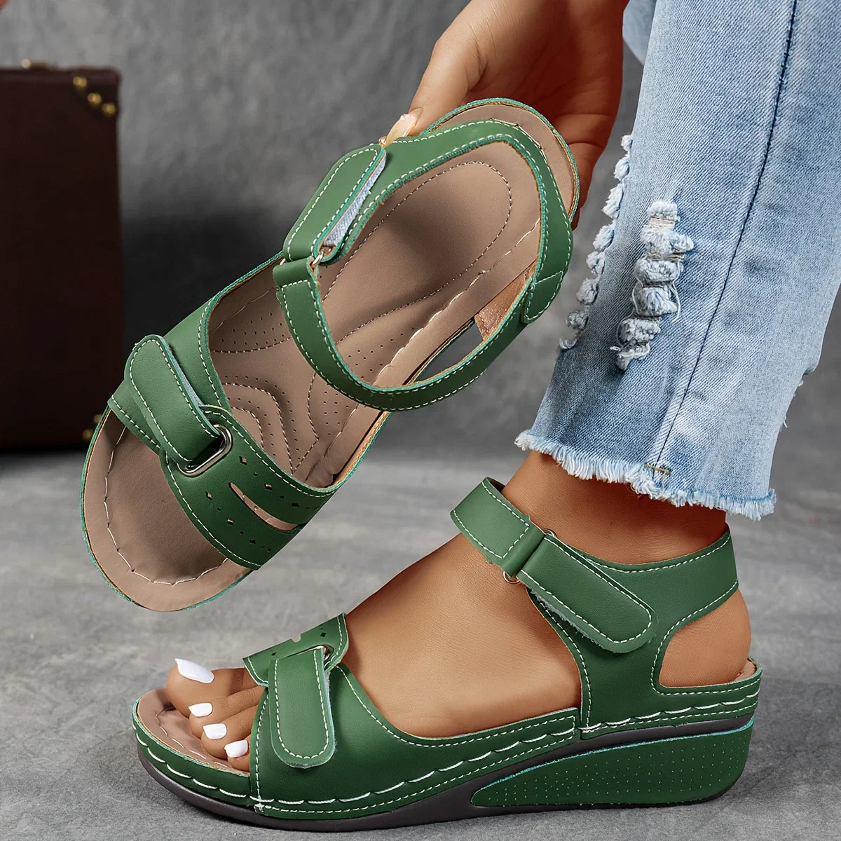 Podiatrist-Recommended Women’s Orthopedic Sandal: Advanced Arch Support & Heel Pain Relief