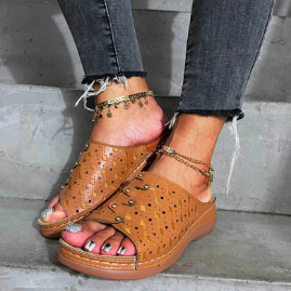 Women's Soft Comfort Sandals with Arch Support for Walking