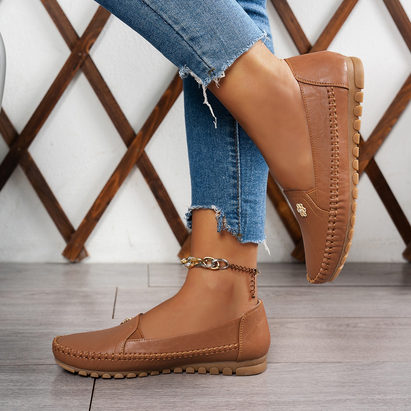 🔥Best Seller-Last Day Sale 60% OFF🔥 Orthopedic leather shoes, Lightweight, Anti-Slip, Breathable for Women