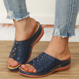 Women's Soft Comfort Sandals with Arch Support for Walking