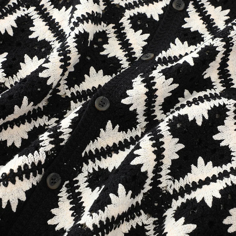 Men's Geometric Graphic Crochet Shirt - FM0101000052