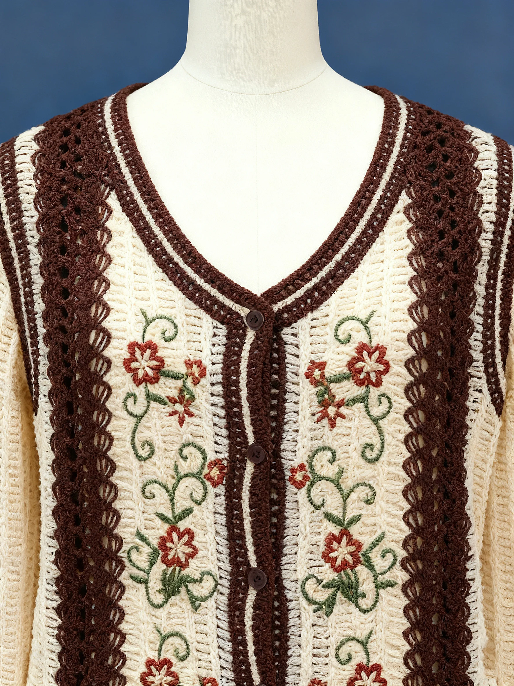 Floral Embroidered Crochet Cardigan - FM0102000041