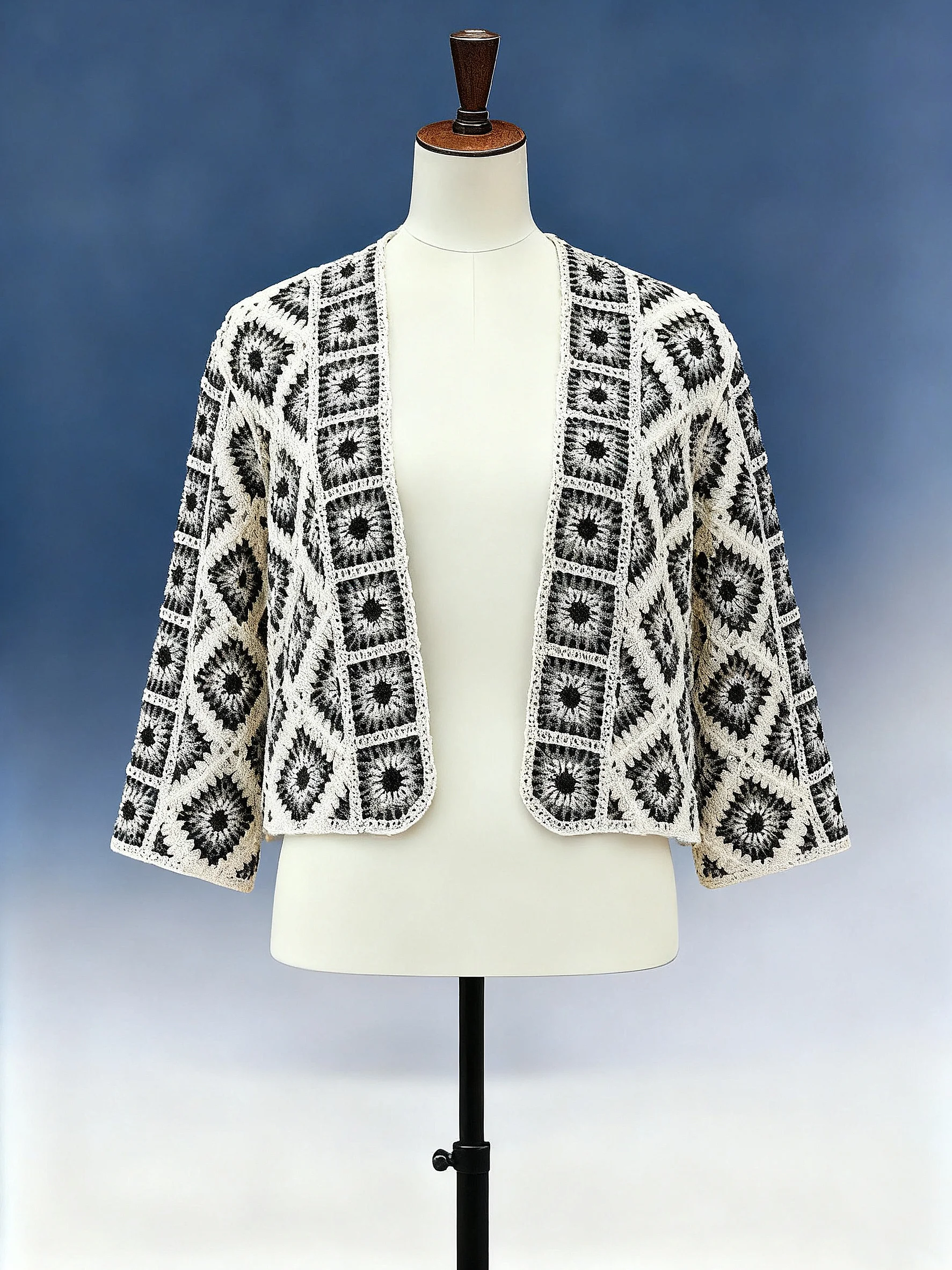 Two-Piece Crochet Beach Set - FM0102000102