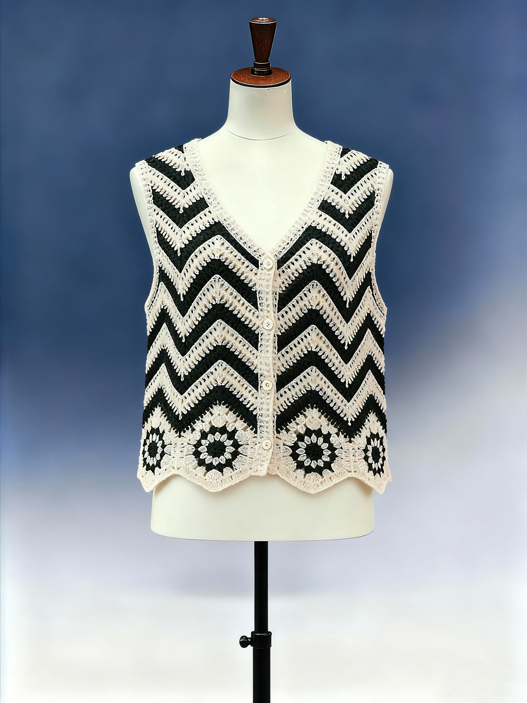 Retro Floral Crochet Crop Top - FM0102000111